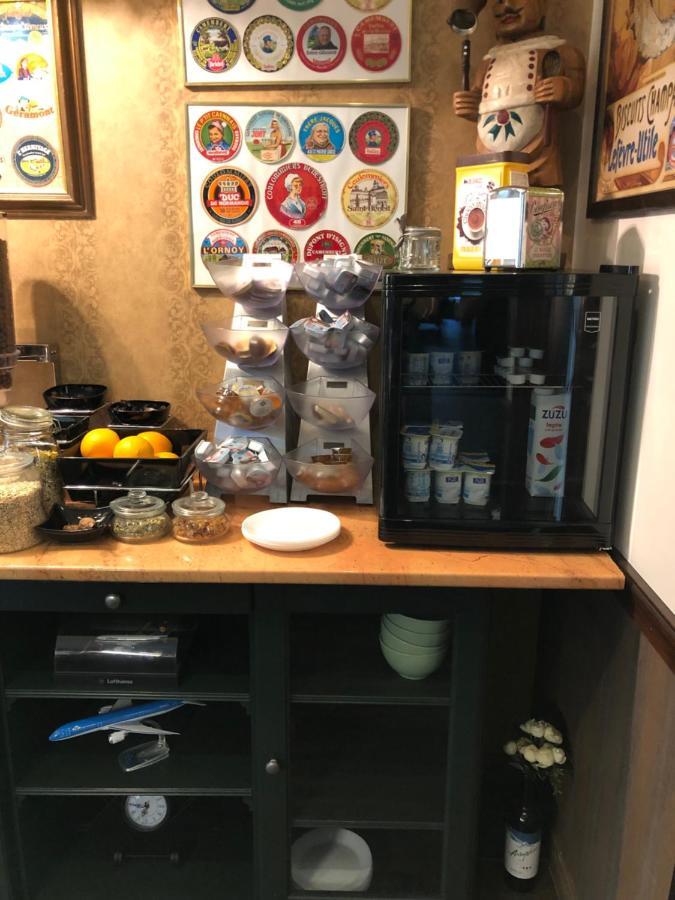 飞行员精品酒店 奥托佩尼 外观 照片